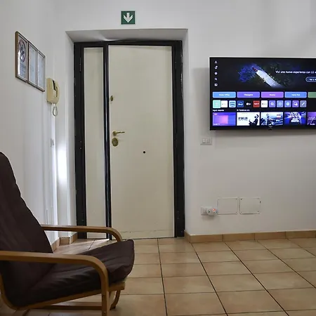 Chic Cattolica Gemelli Apartment Rome