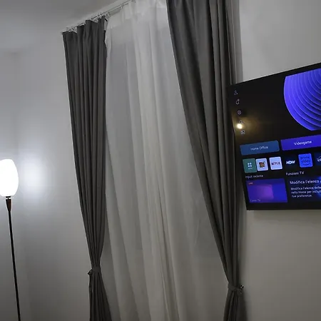 Chic Cattolica Gemelli Apartment Rome